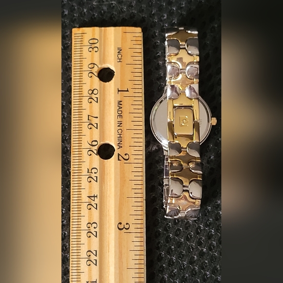 (SOLD) Ladies PIERRE CARDIN Two Tone Quartz Watch - Picture 8 of 8